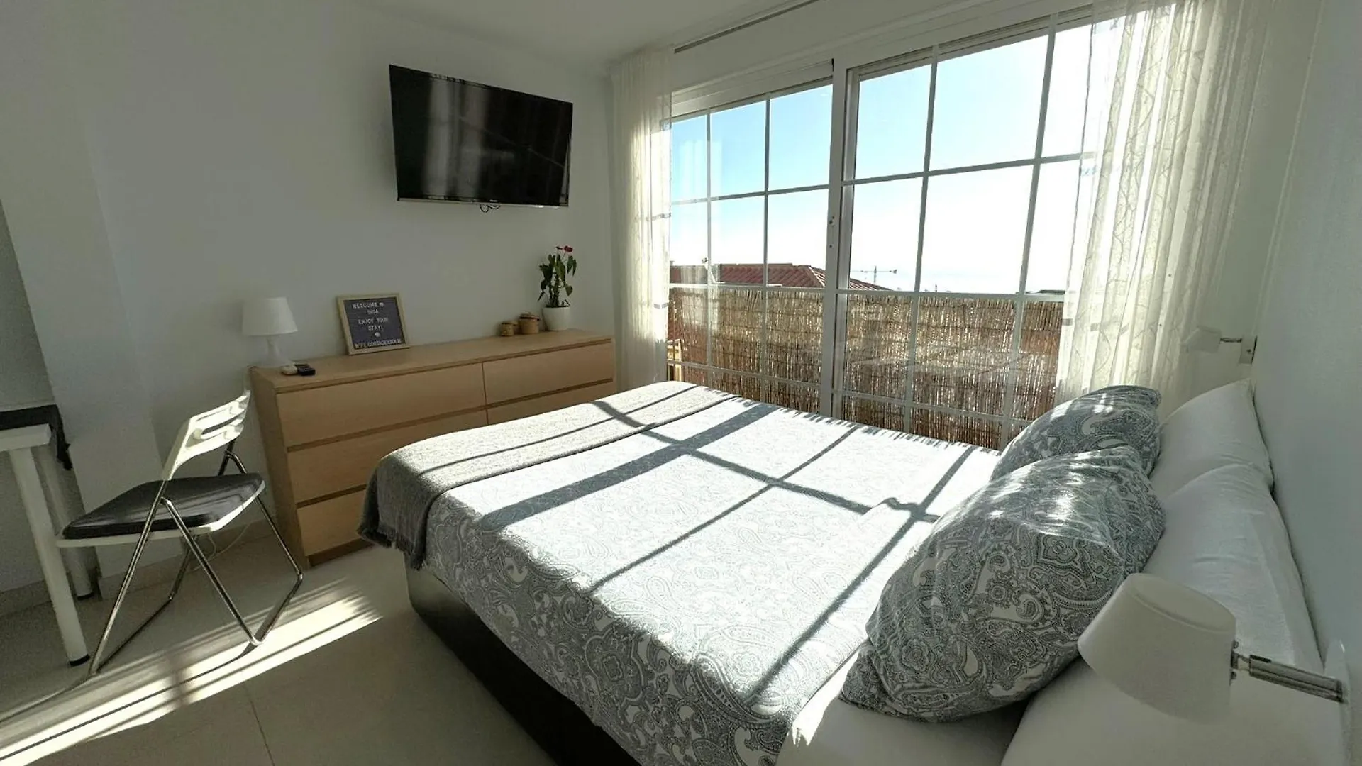 Peaceful Studio With Amazing Sea Views And Free Parking Benalmadena Spain