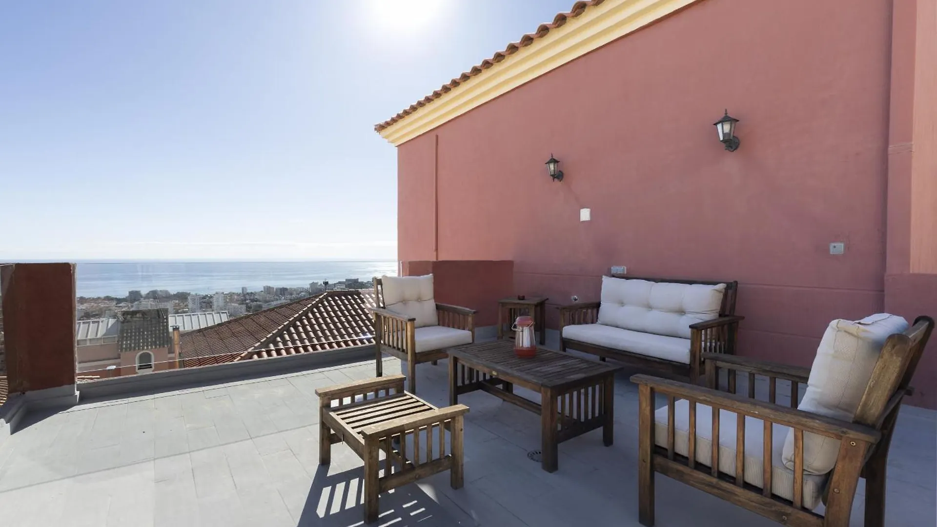 Peaceful Studio With Amazing Sea Views And Free Parking Benalmadena Spain